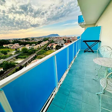 아파트 Cielo & Mare 16 A Con Terrazza Vista Mare E Conero 포르토레카나티